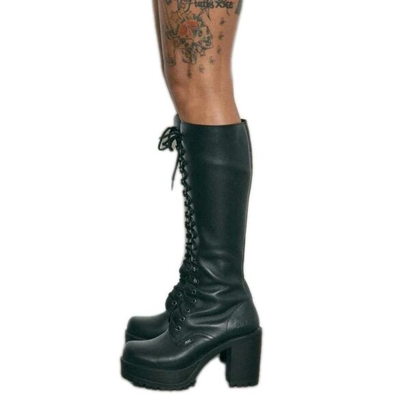 Australia ROC ~Woman Size 40~ Black Fleet Lace Up Boots NWOT. - Picture 1 of 16